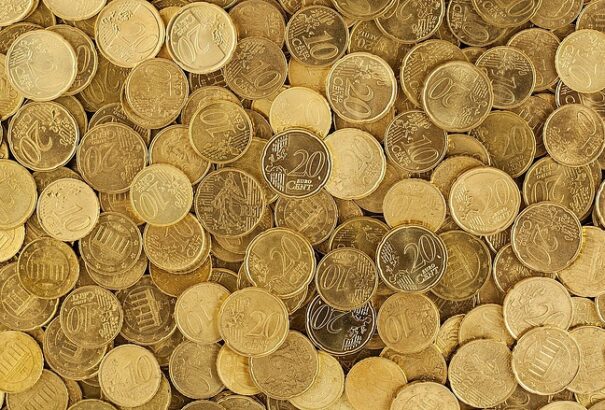 Nemsokára Románia is bevezetheti az eurót