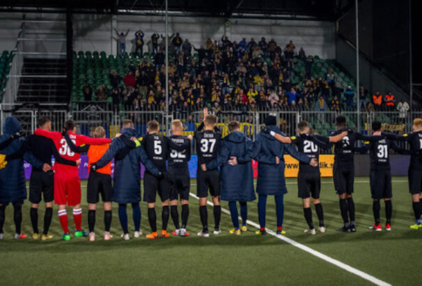 Szlovákiában is bevezetnék az állóhelyeket a stadionokban