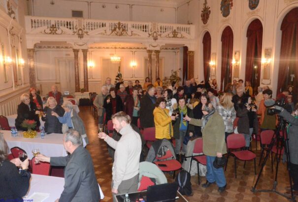 Harminc éves a losonci Kármán Színház