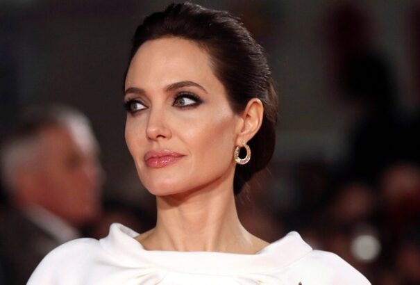 Angelina Jolie nem zárja ki, hogy indul az amerikai elnökválasztáson