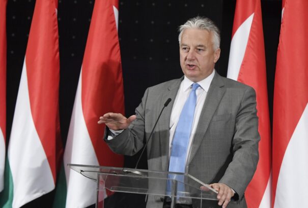 Semjén: minden nemzet egyszeri és megismételhetetlen érték