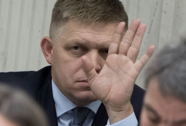 Politológus: Fico jól élt a korrupciós rendszerből, amelyet elődei építettek ki
