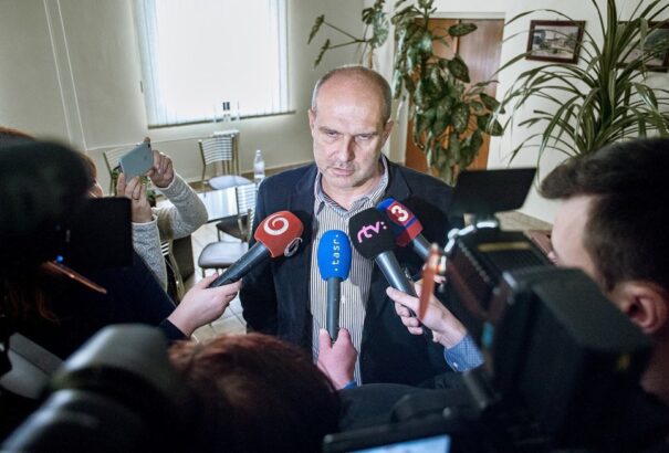 Lučanský vallomást tett a Sátor-ügyben: „Nem tartóztathattam le Sátor Lajost”