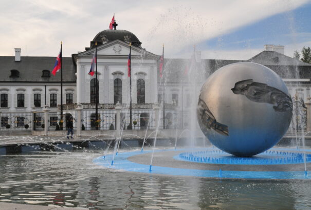 Milyen politikai fordulópontok várnak ránk 2019-ben? – Körkép-elemzés