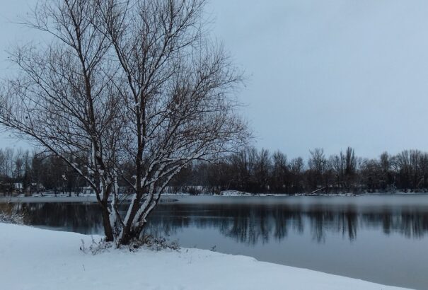 A Holt-Vág télen – életkép Komárom kedvelt pihenőhelyéről
