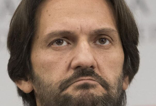 Kaliňák: Az embereket csalással űzték ki a terekre. Én önszántamból távoztam