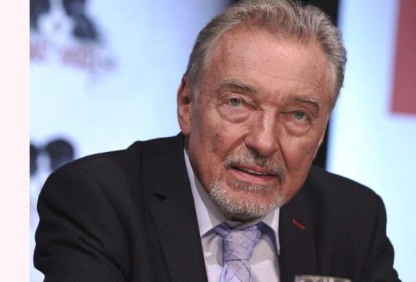Karel Gott egészségügyi problémák miatt lemondta születésnapi koncertjét