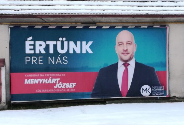 Továbbra is gyűjtik a Menyhárt József államfőjelöltségéhez szükséges 15 ezer aláírást