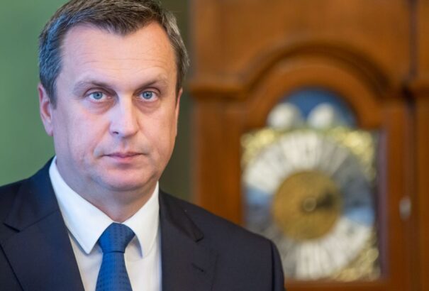 Focus-felmérés: Megérezte az SNS Danko plágiumbotrányát, az MKP továbbra is a parlamenti küszöb alatt