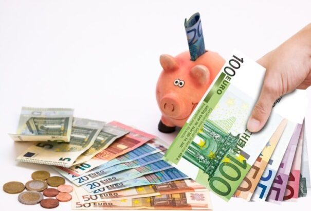 Jócskán megnőttek a havi kiadásaink. Vajon a lakhatásra vagy az élelmiszerre költünk több pénzt?