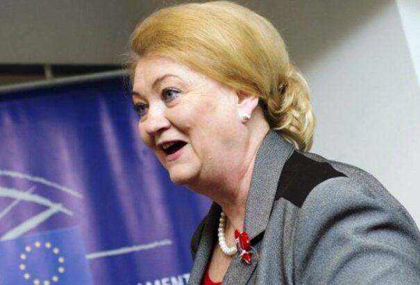 Gyorselemzés: Utolérte a KDH-t Macron és Orbán párharca – el is bukta az első próbát