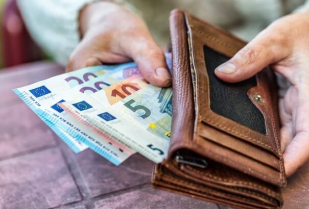 Valóban csak a politikai pontszerzés és az államkassza megtömésének eszköze a minimálbér-emelés?