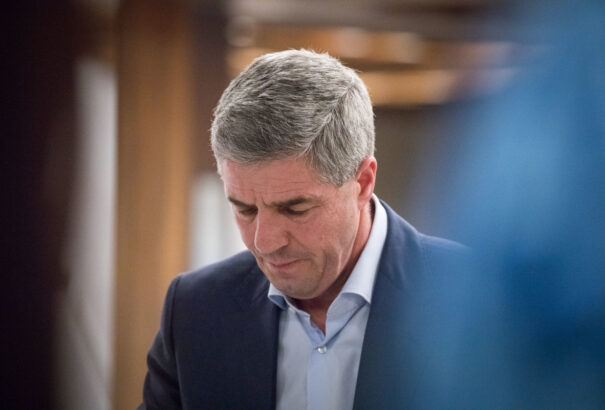 Bugárnak kezd elege lenni abból, hogy „mindig neki kell megoldania  a személyes konfliktusokat”