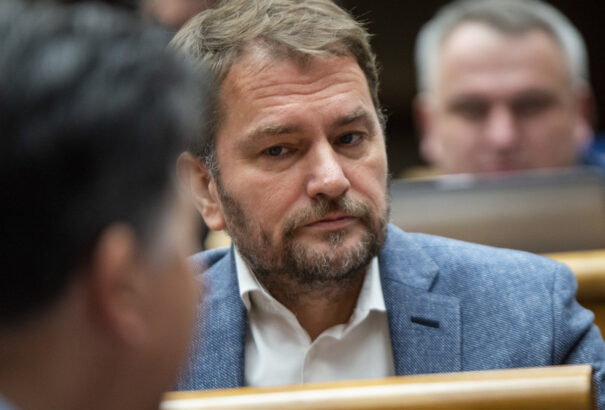 Matovič: Kizárólag száraz kenyeret adnék a koalíciós képviselőknek. Meglátnák, hogy milyen gyorsan döntenének