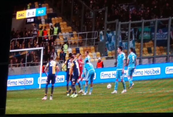 Szlovák sajtó: Kalmár előhúzta a „nemzetiségi kártyát” – A Fegyelmi Bizottság is foglalkozhat az üggyel