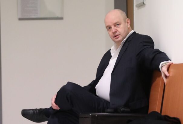 Rusko nem jelent meg a váltóügy bírósági meghallgatásán