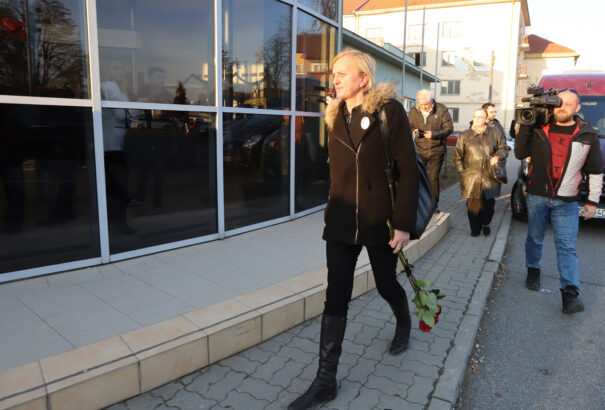 Nem engedték be Zlatica Kušnírovát a Smer eperjesi nőnapi ünnepségére