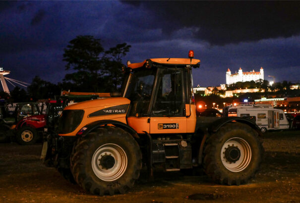 „Mindenkit várunk a Tirs rakpartra – a kormány képviselőit is” – jövő héten ellepik Pozsonyt a gazdák