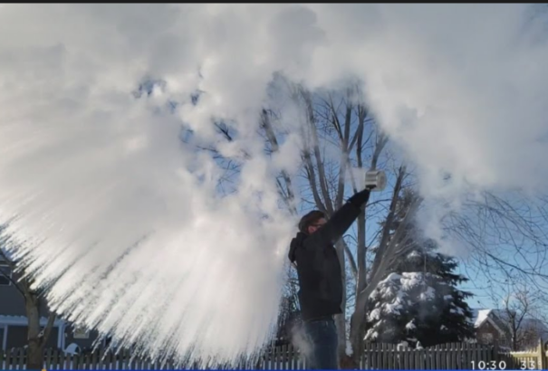 Többen kórházba kerültek a „boiling water challenge” miatt (videó)