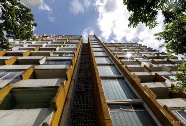 Tízéves csúcson az ingatlanok ára Szlovákiában