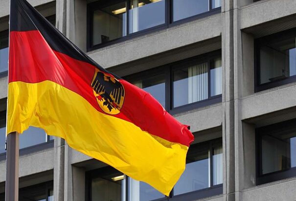 Felmérés: Németországnak évi 260 ezer bevándorlóra van szüksége