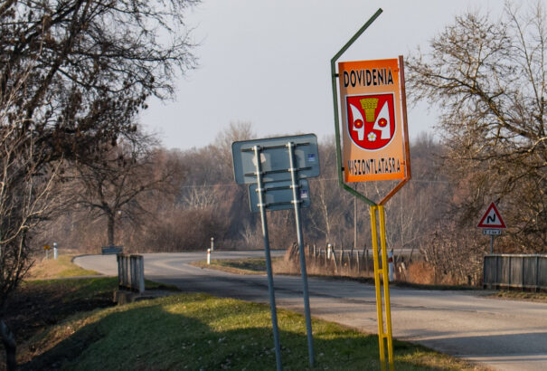 Egyik szemünk sír, a másik csak félig – megérkezett a kisebbségi nyelvhasználati jelentés (I. rész)