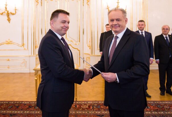 Kiska kinevezte Kažimírt a Szlovák Nemzeti Bank (NSB) elnökének