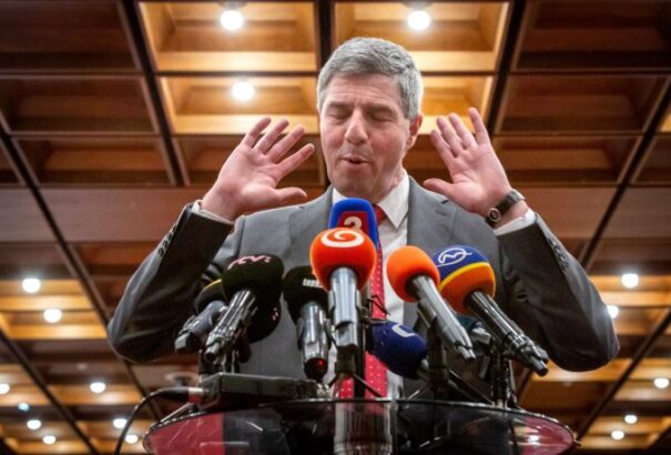 Bugár nem akar lemondani a pártelnöki posztról – „Senki sem mondhatja meg a Mostnak, hogy mit tegyen”