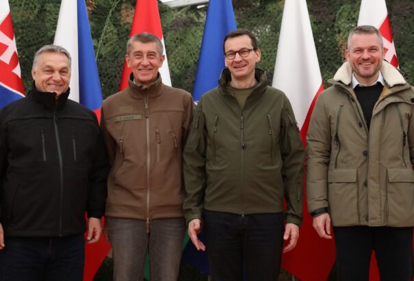 Babiš: Nem kell olyan európai uniós hadsereg, amely helyettesítené a NATO-erőket