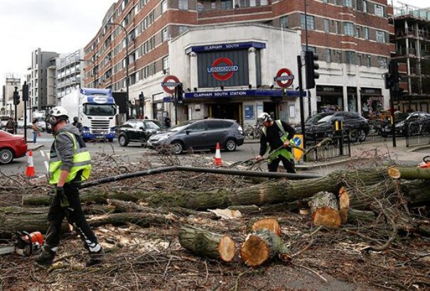 Több tízezer háztartás maradt áram nélkül Csehországban