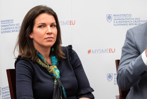 Koalíciós hidegháború: Fico szerint minden rendben van, a Most-Híd mégis a facebookon hecceli az SNS-t