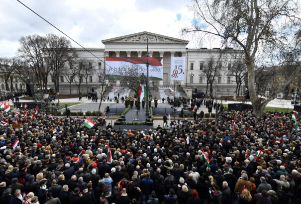 Koronavírus – A magyar kormány lemondja a március 15-re tervezett központi ünnepséget
