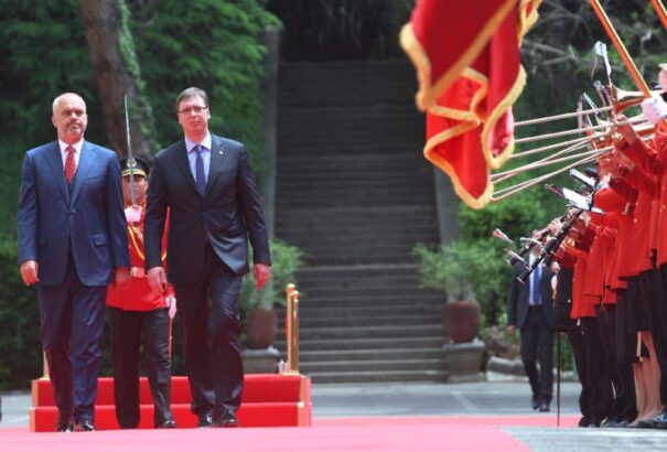 A szerb államfő nem zárja ki Koszovó függetlenségének elismerését