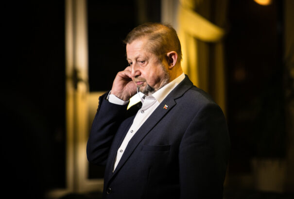 Harabin nem tudja elfogadni a vereséget. Arra kéri az embereket, hogy jelentsék a választásokon észlelt manipulációkat