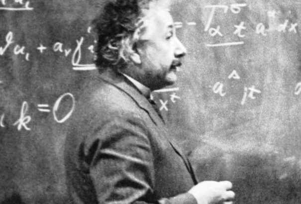 Eddig ismeretlen Albert Einstein-kéziratok kerültek napvilágra