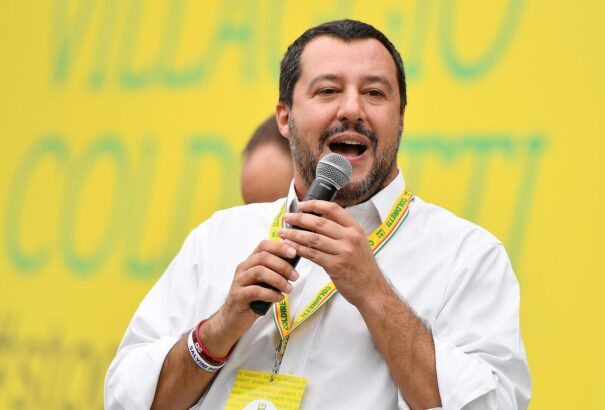 Salvini: A népeknek akarjuk átadni Európa irányítását