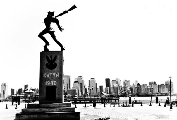 Április 13. – a katyni vérengzés áldozatainak emléknapja