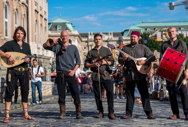 Középkori Kocsmazene és egyéb állatságok