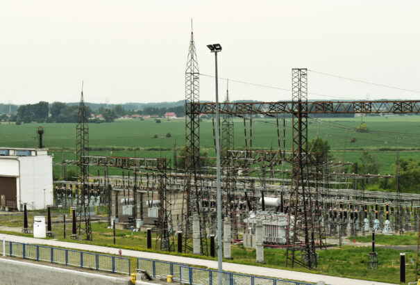 A gazdasági lassulás újabb jele: Nagyot zuhant az áramfogyasztás márciusban