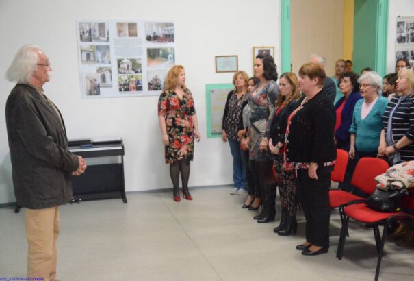 A költészet napján, Tolcsvay Bélával