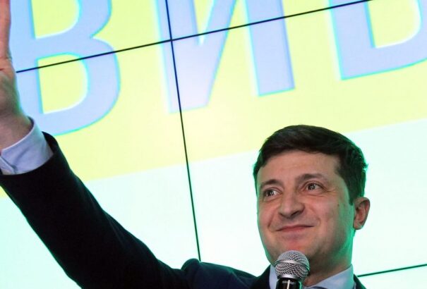 A komikus megcsinálta: Zelenszkij pártja akár egyedül is képes lehet kormányt alakítani