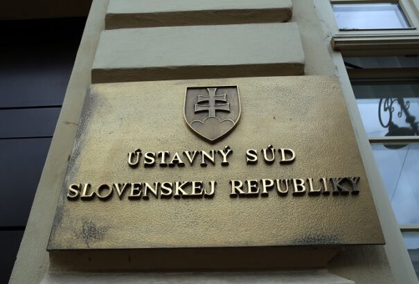 Legközelebb májusban fognak szavazni az alkotmánybíró-jelöltekről