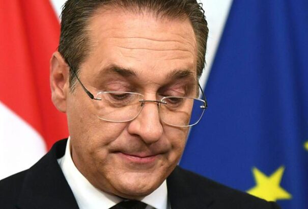 Felfüggesztett szabadságvesztésre ítélte a bíróság Heinz-Christian Strache volt osztrák alkancellárt