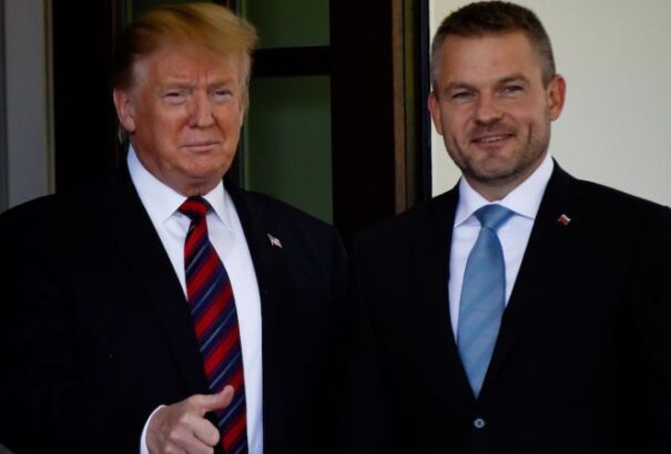 Trump fogadta Pellegrinit a Fehér Házban