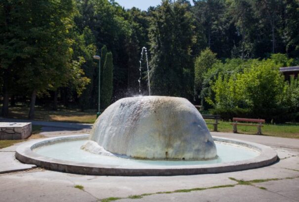 Ha Gyűgyre mennél feltöltődni, felejtsd el az anyanyelved!