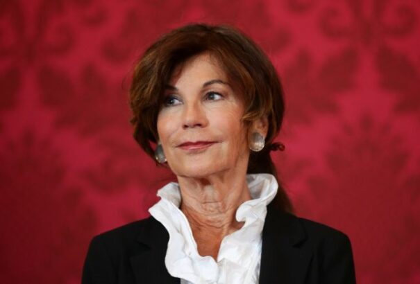 Átmenetileg az Alkotmánybíróság elnökét nevezik ki kancellárnak Ausztriában