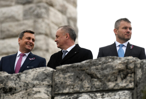 Štefánik halálának 100. évfordulójára emlékezett meg a három legfőbb közjogi méltóság Berezóban