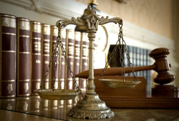 A parlament újabb három alkotmánybíró-jelöltet választott ki