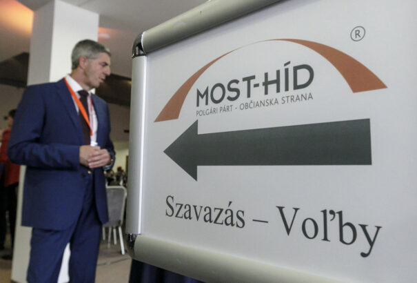 A Most-Híd nem zárja ki az együttműködést, de nem hajlandó „változni”