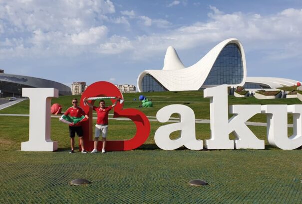 Azeri-magyar – Megérkeztünk Bakuba – A Körkép.sk helyszíni beszámolója
